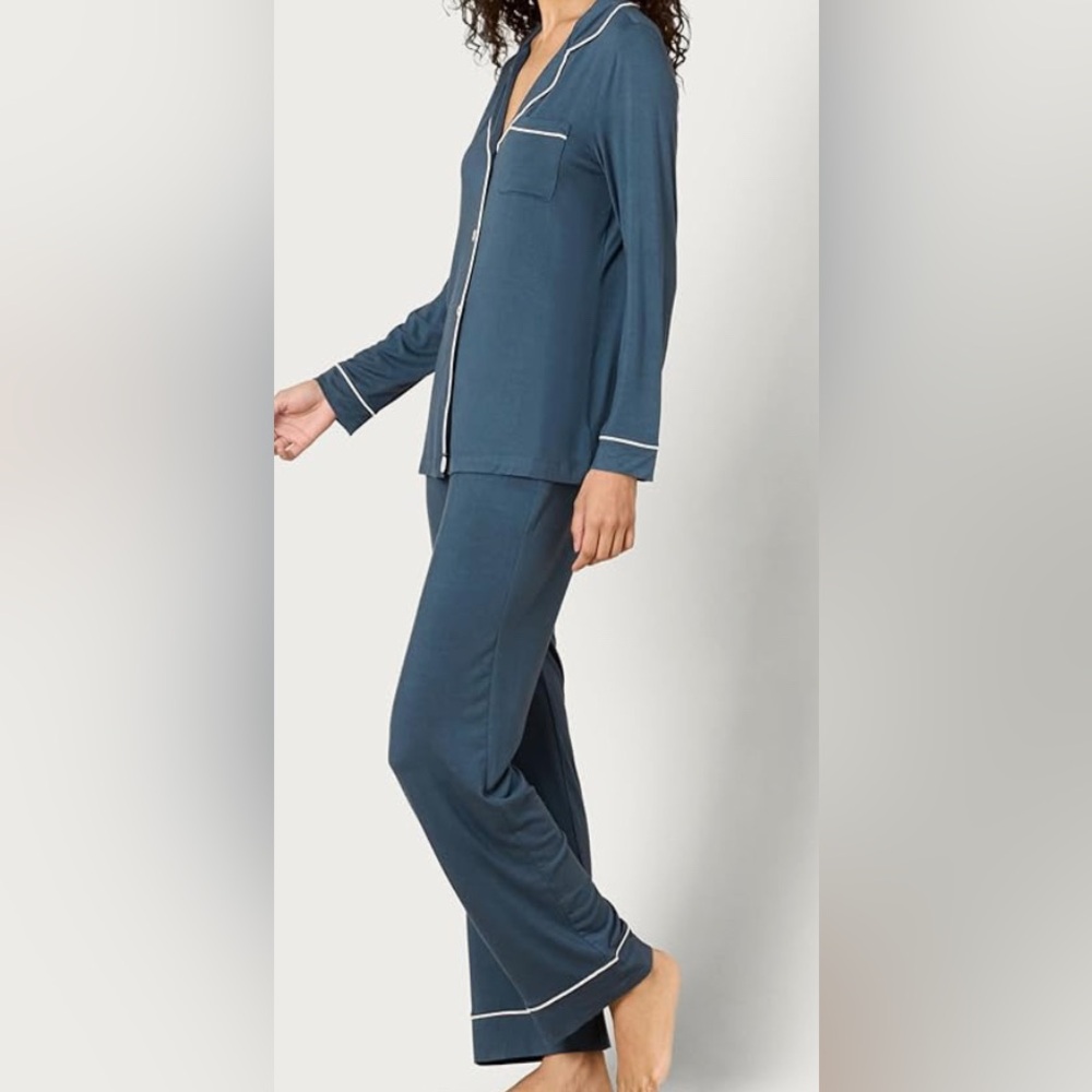 63. NWT Women’s 2-Piece PJ Set - Picture 2 of 3